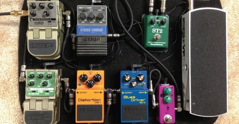 pedalboard with volume pedal