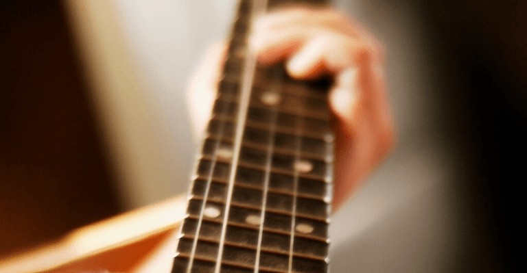 12 Easy Banjo Songs to Learn if You're Just Starting Out